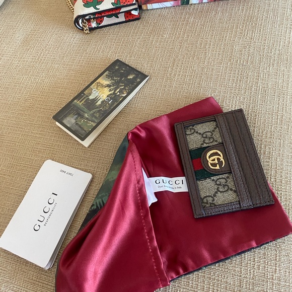 LIKE NEW Gucci Brown GG Card Holder Wallet - Picture 7 of 8